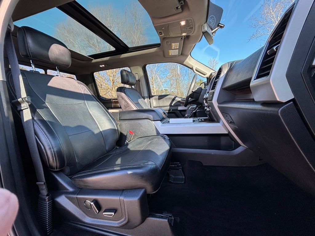 Ford F-150 Lariat SuperCrew 6.5-ft. Bed 4WD 2017