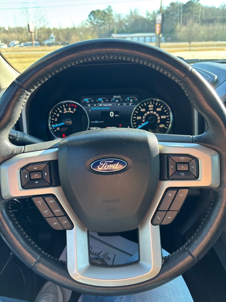 Ford F-150 Lariat SuperCrew 6.5-ft. Bed 4WD 2017