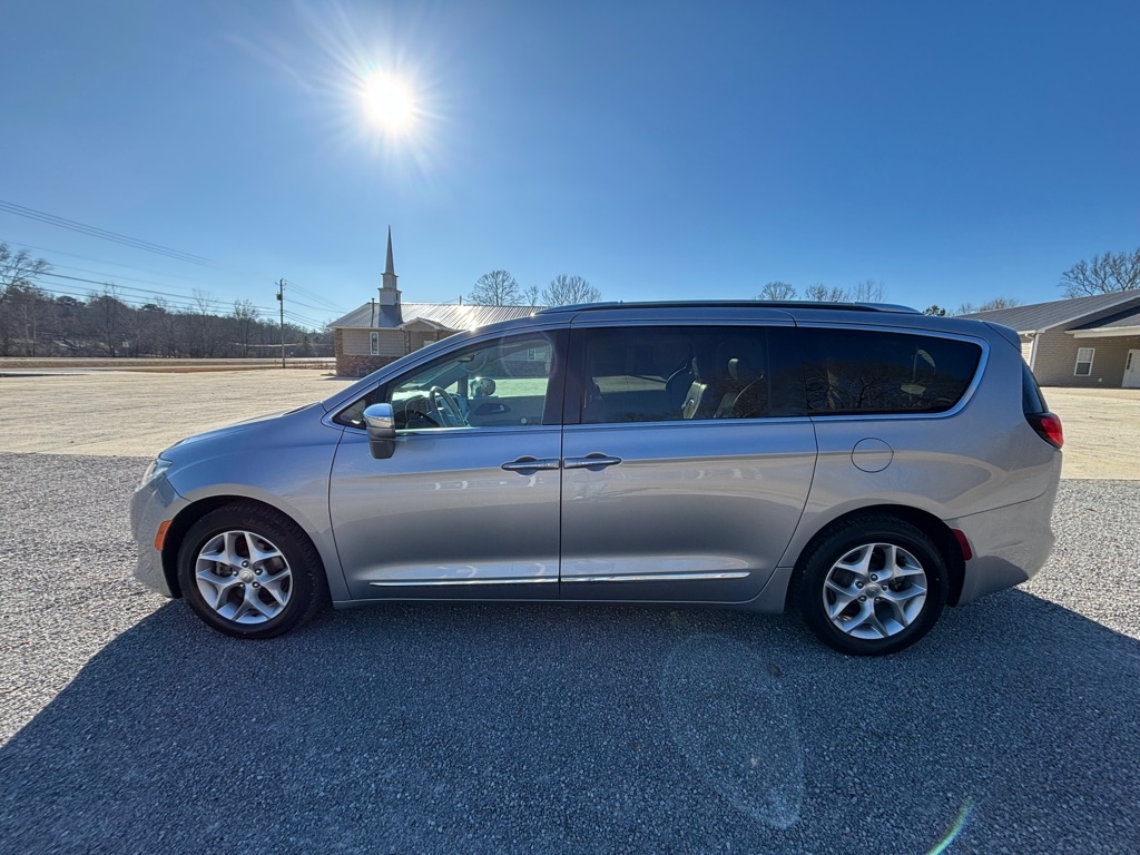 Chrysler Pacifica Limited 2019