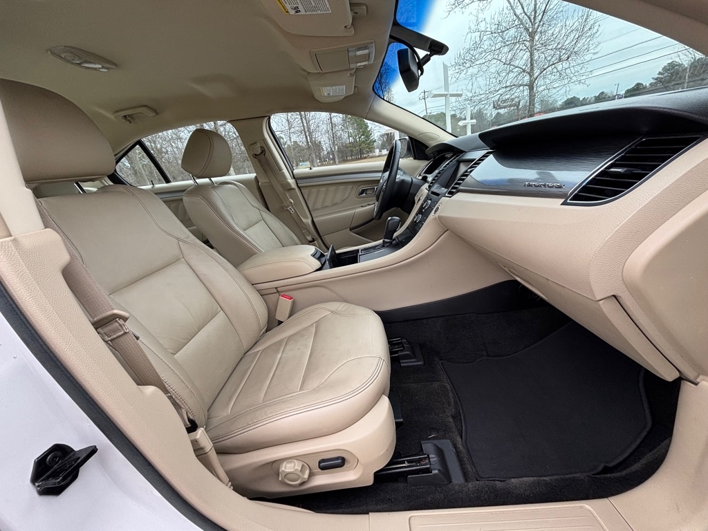 Ford Taurus SEL FWD 2015