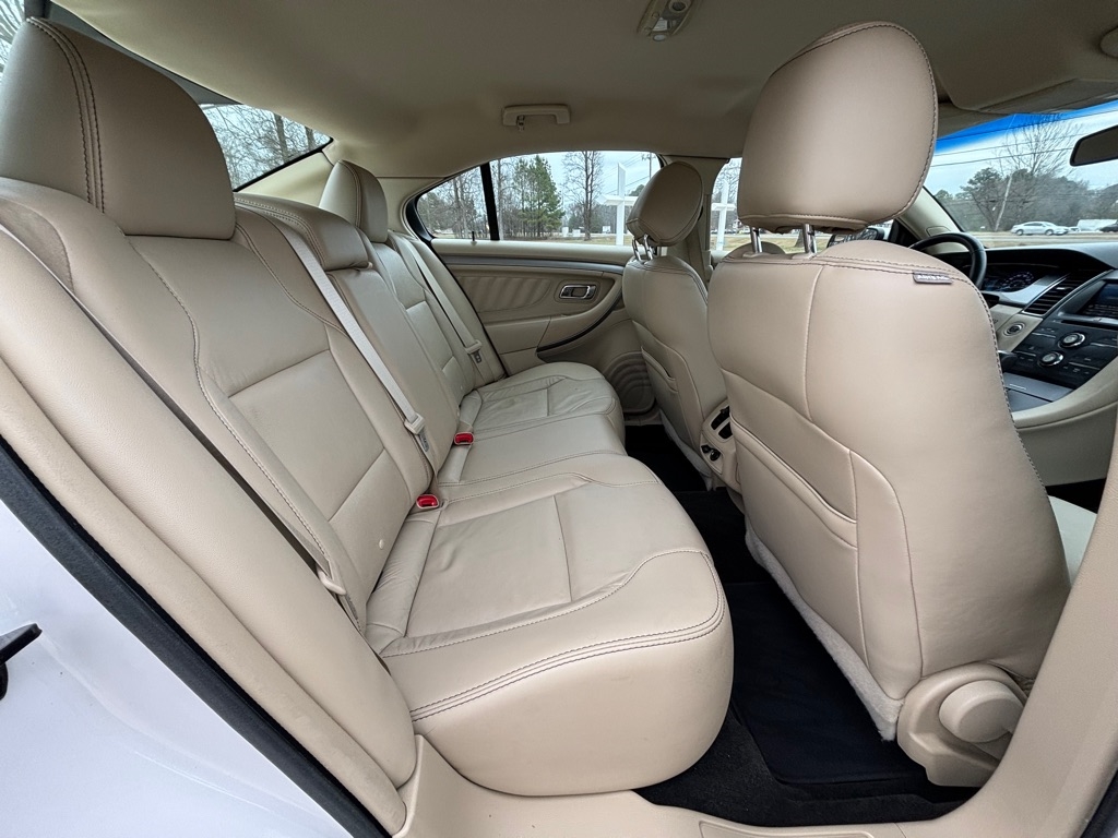 Ford Taurus SEL FWD 2015