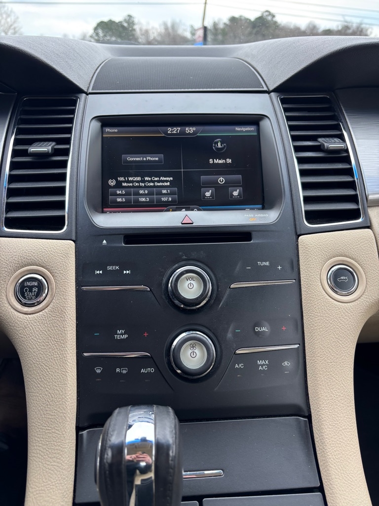 Ford Taurus SEL FWD 2015