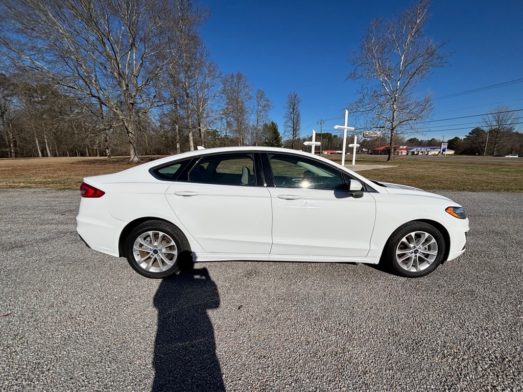 Ford Fusion SE 2020