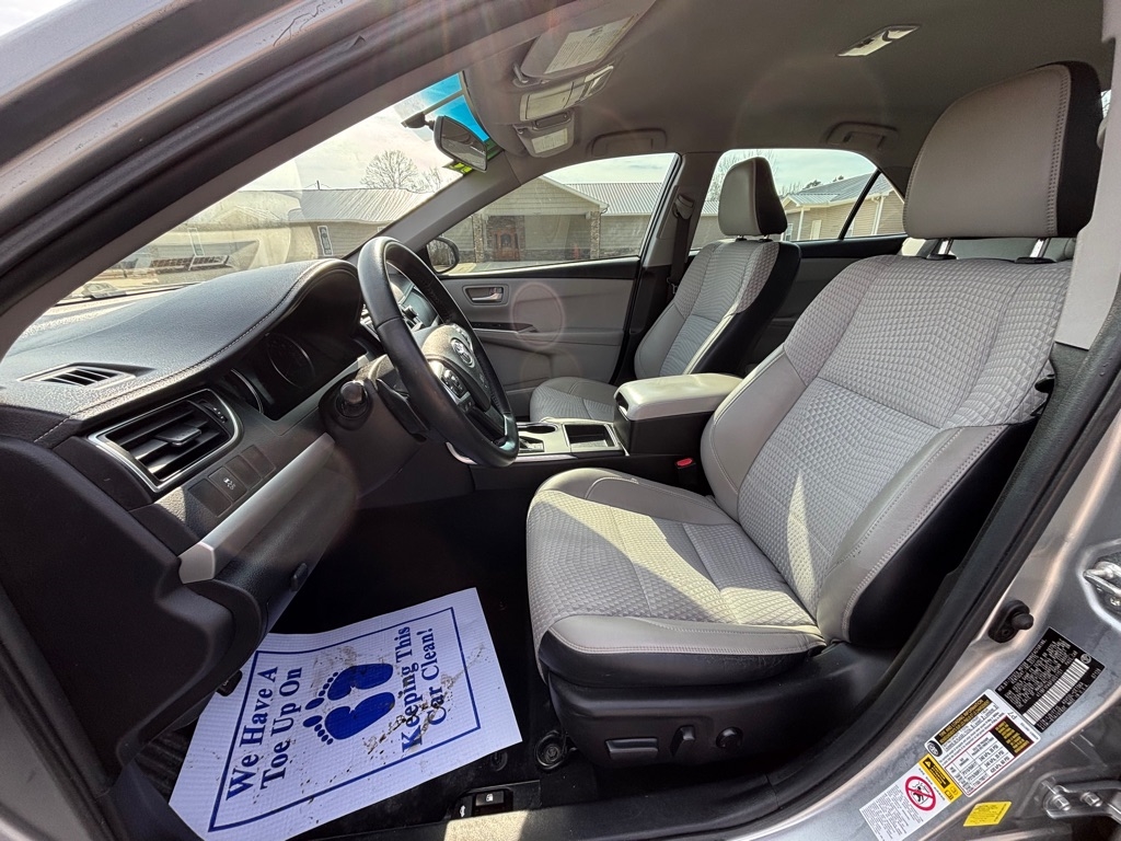 Toyota Camry SE 2015