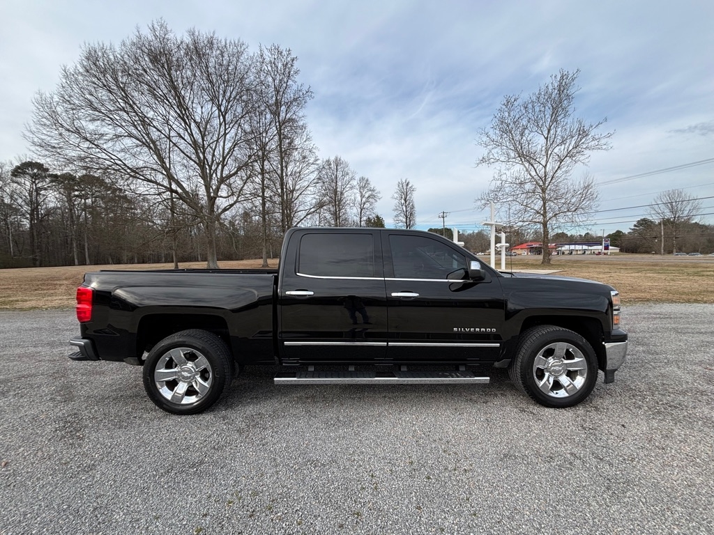 Chevrolet Silverado 1500 LTZ Crew Cab 4WD 2015