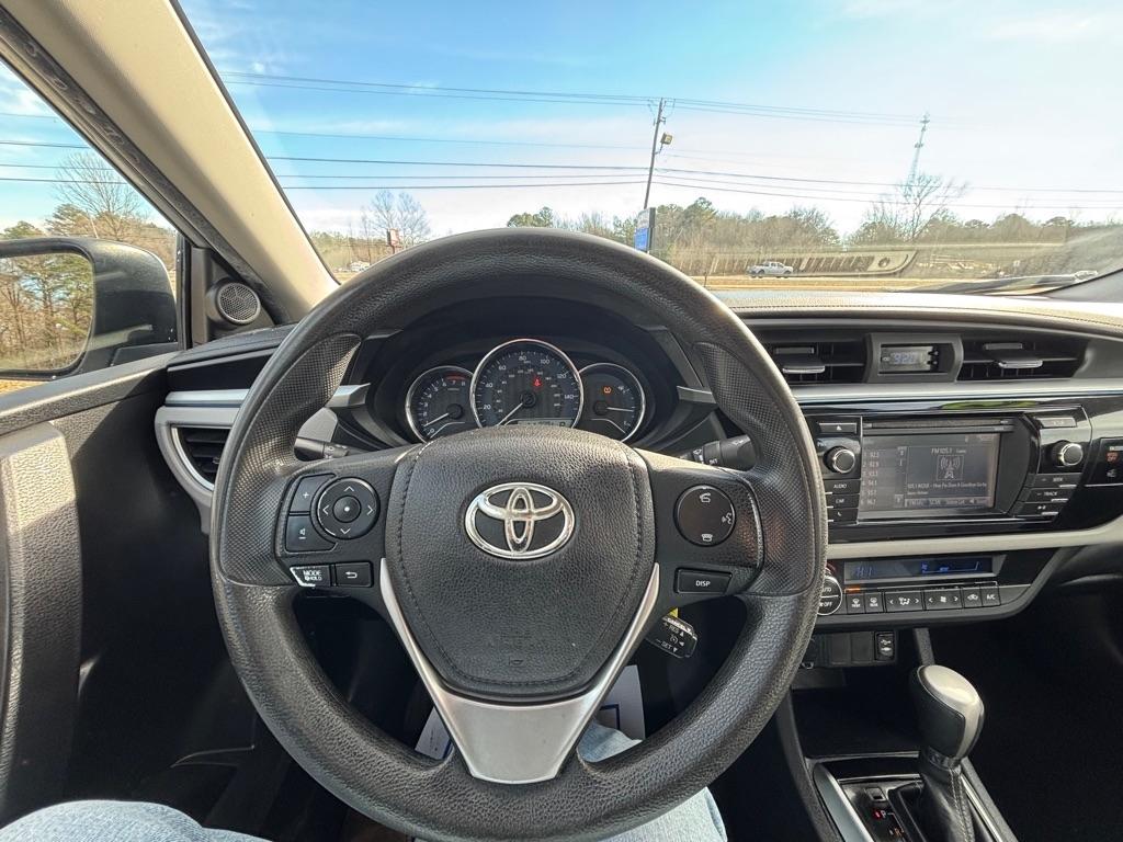 Toyota Corolla LE CVT 2015