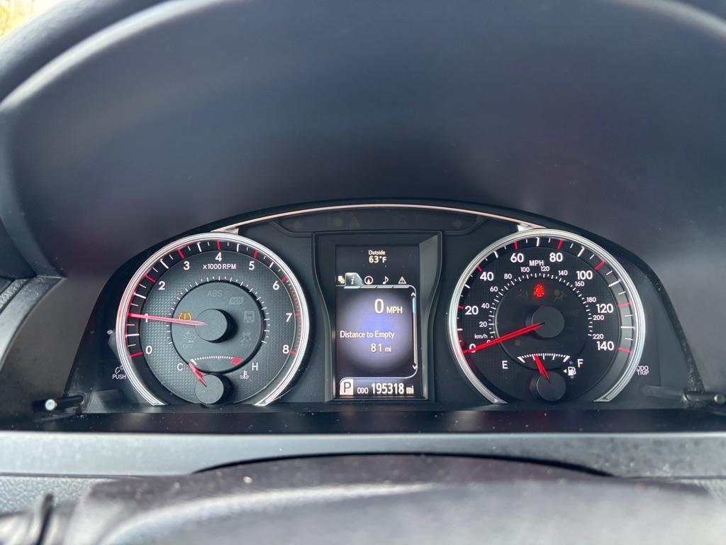 Toyota Camry SE 2015