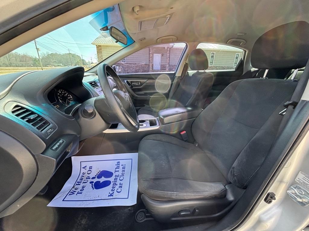 Nissan Altima 2.5 S 2015