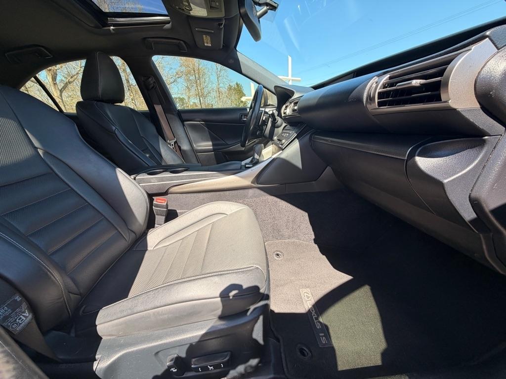 Lexus IS 250 RWD 2015