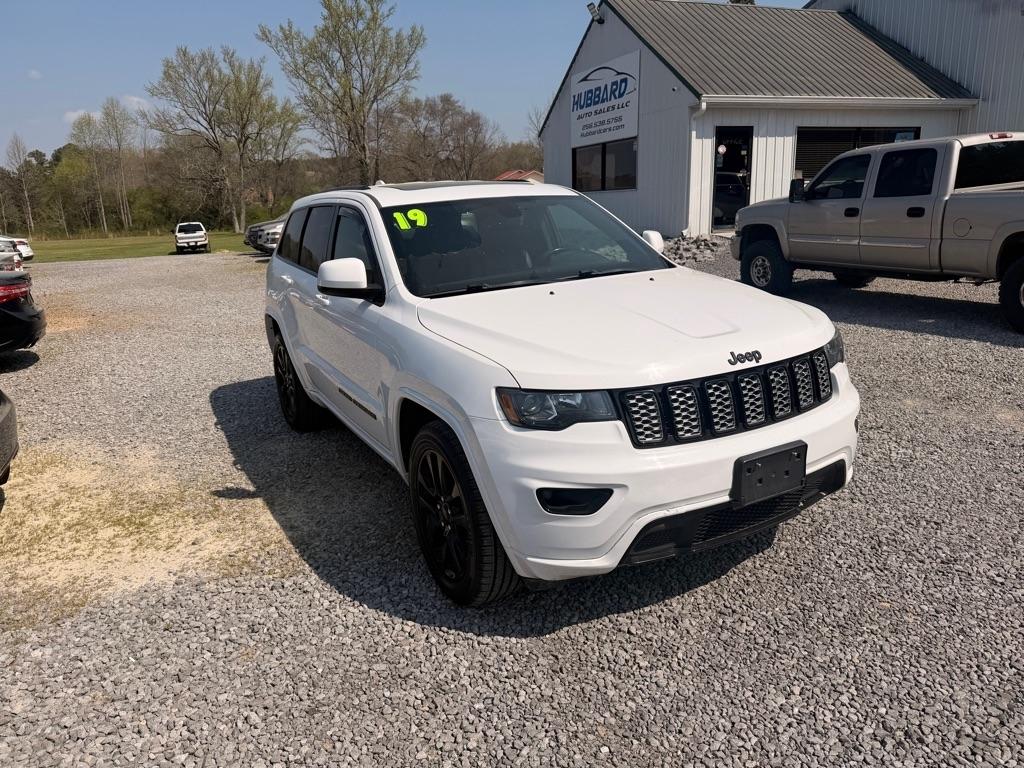 Jeep Grand Cherokee Laredo 2WD 2019