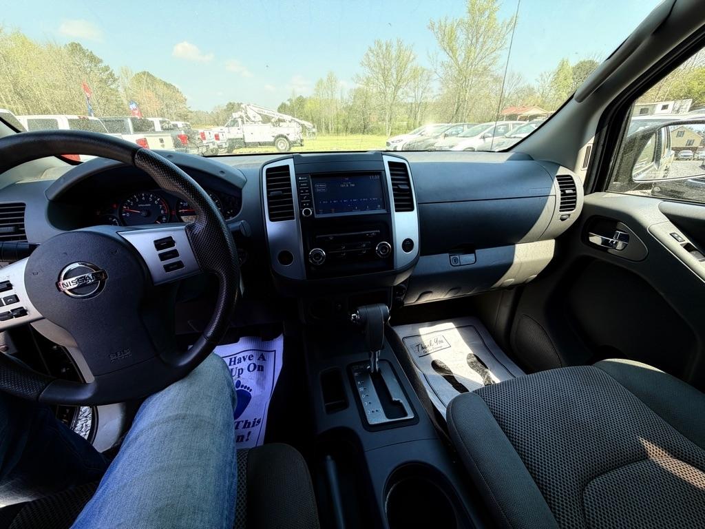 Nissan Frontier S Crew Cab 6MT 2WD 2019