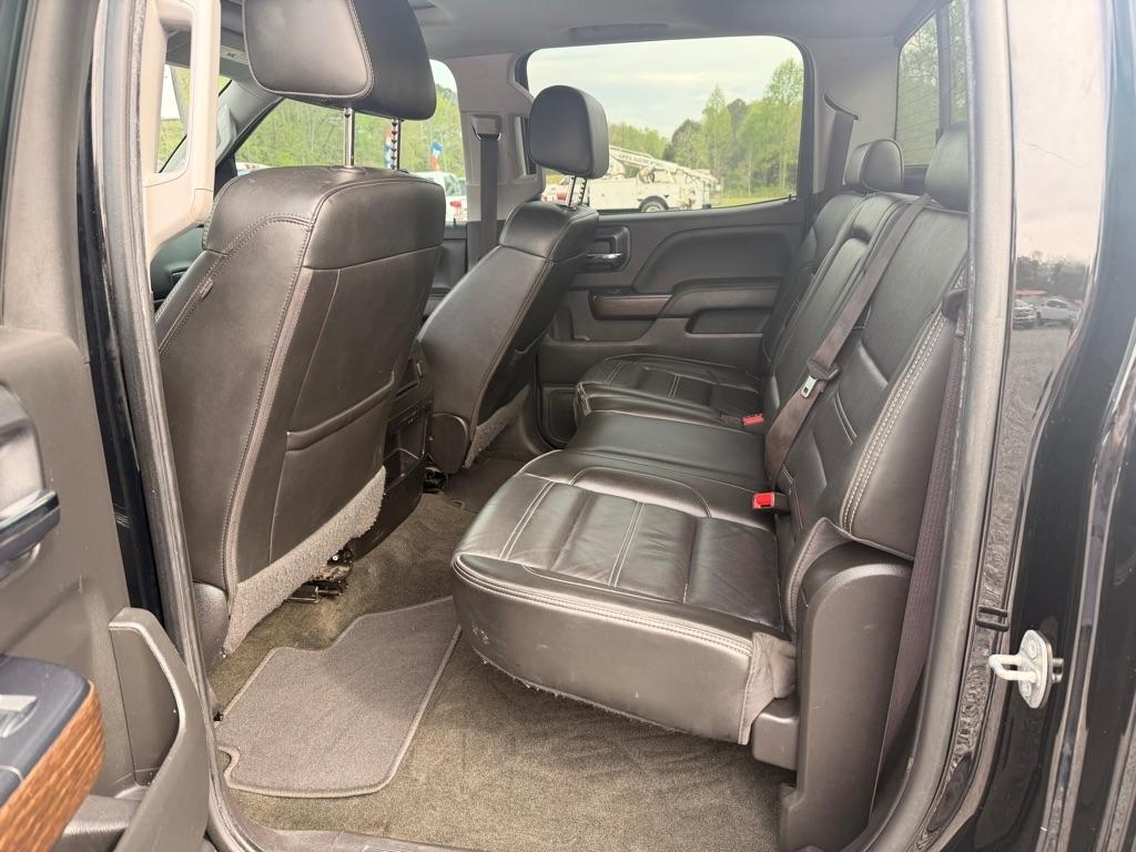 GMC Sierra 1500 Denali Crew Cab Long Box 4WD 2017