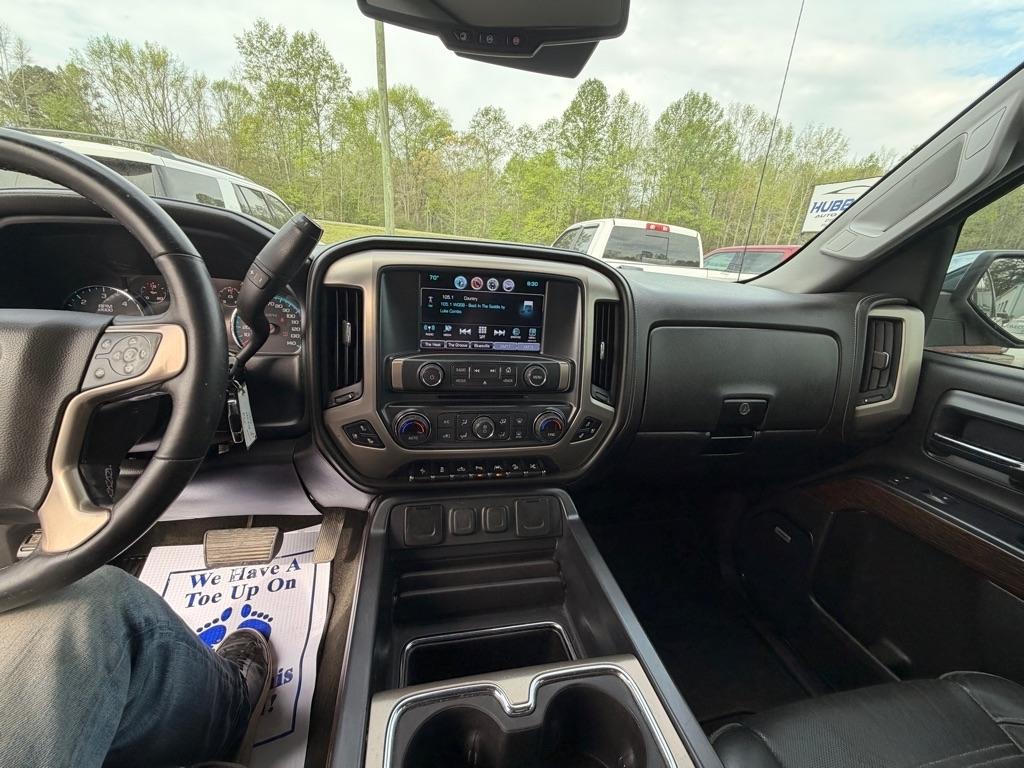 GMC Sierra 1500 Denali Crew Cab Long Box 4WD 2017