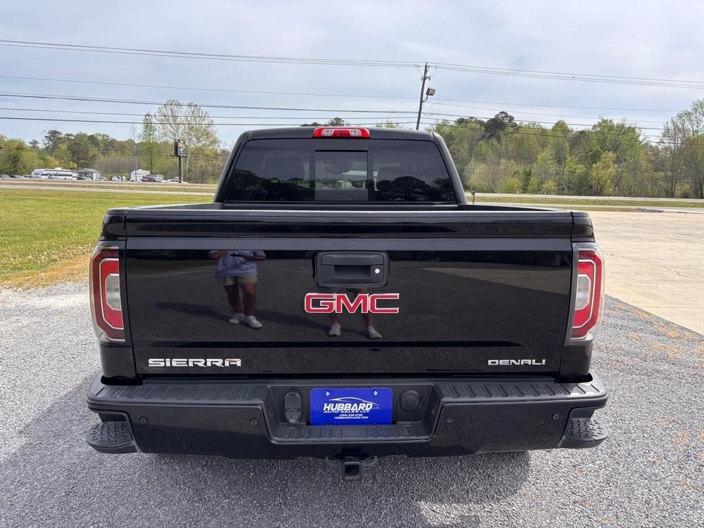 GMC Sierra 1500 Denali Crew Cab Long Box 4WD 2017