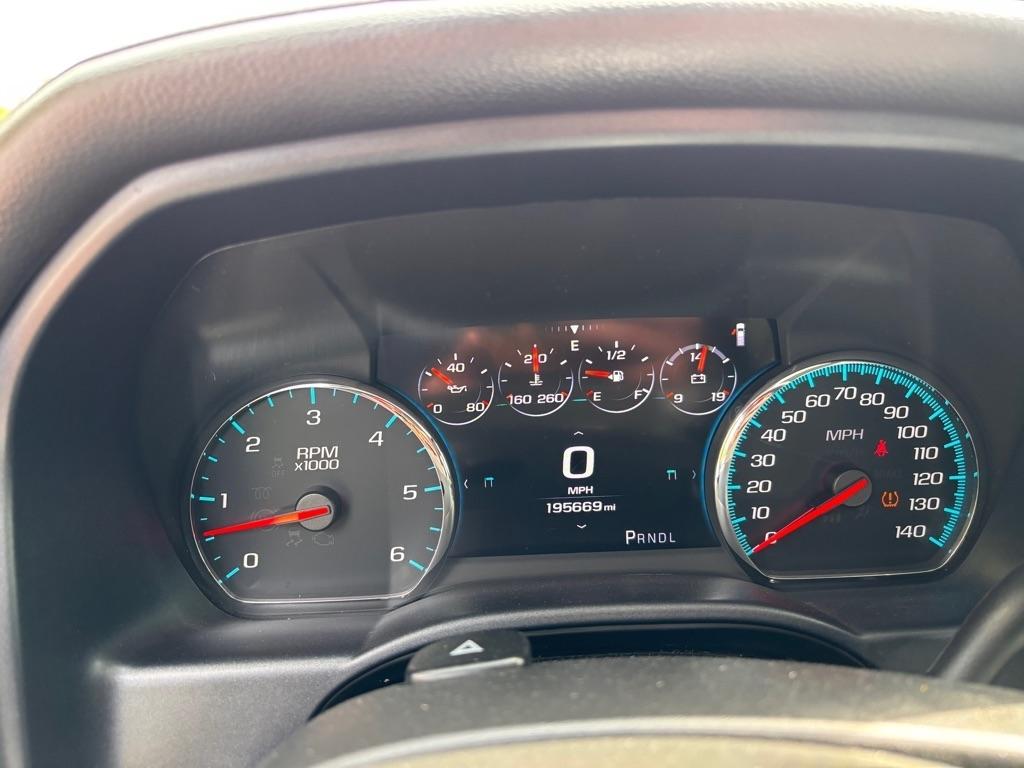 GMC Sierra 1500 Denali Crew Cab Long Box 4WD 2017