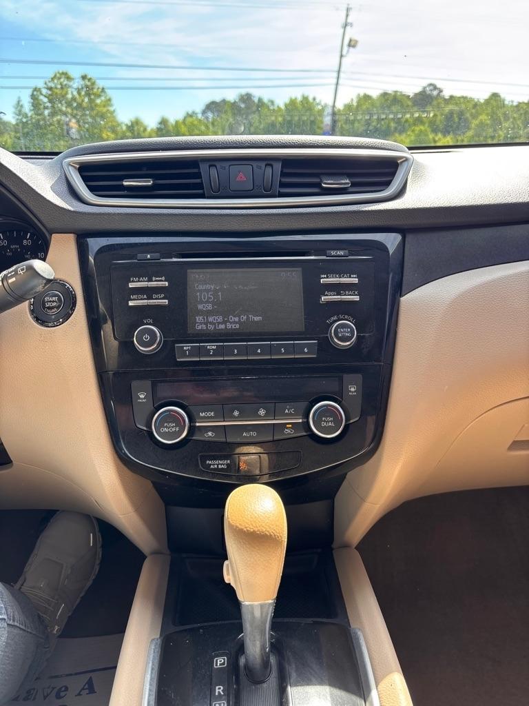 Nissan Rogue SV 2WD 2015