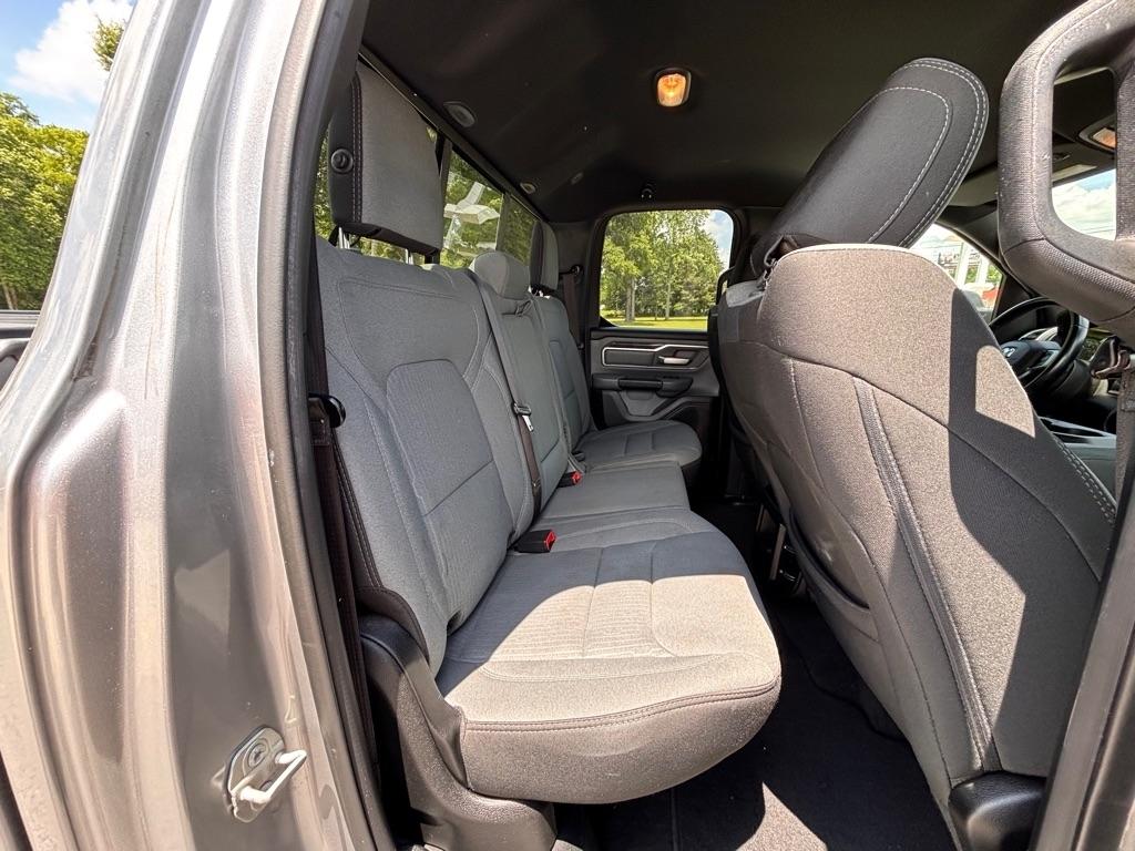 RAM 1500 Big Horn Quad Cab 2WD 2021