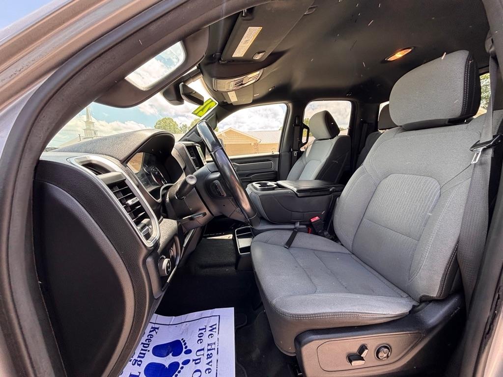 RAM 1500 Big Horn Quad Cab 2WD 2021