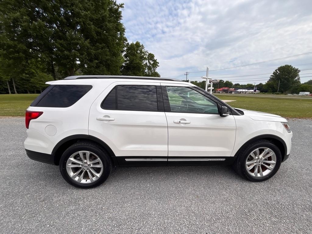 Ford Explorer XLT FWD 2018
