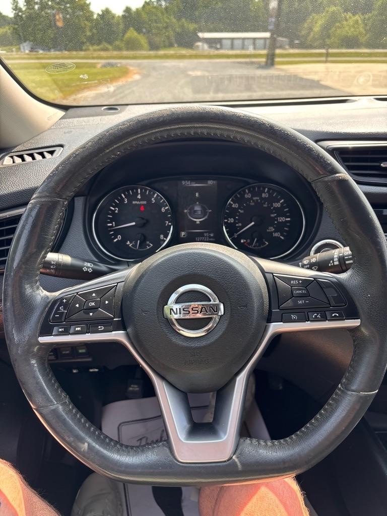 Nissan Rogue SV AWD 2017