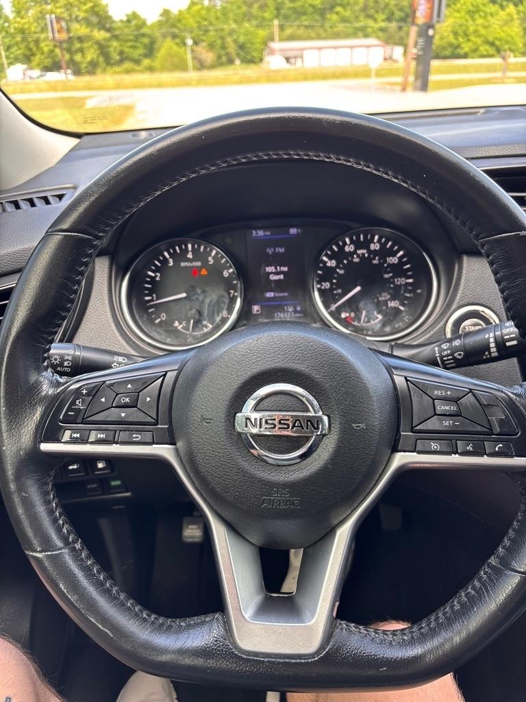 Nissan Rogue SV 2WD 2018