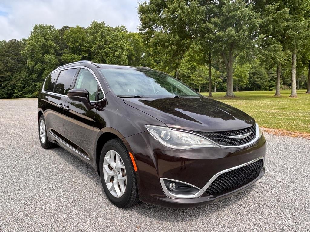 Chrysler Pacifica Touring-L Plus 2017