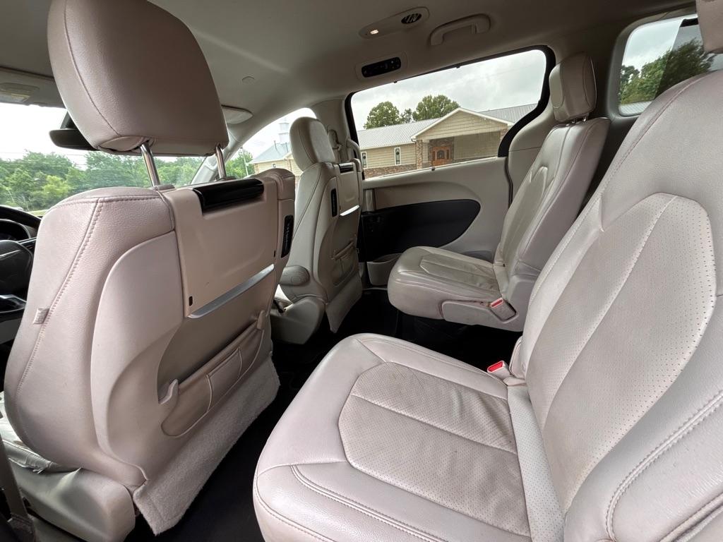Chrysler Pacifica Touring-L Plus 2017