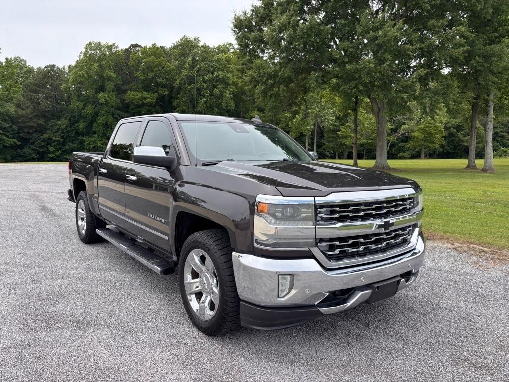 Chevrolet Silverado 1500 LTZ Crew Cab 2WD 2016