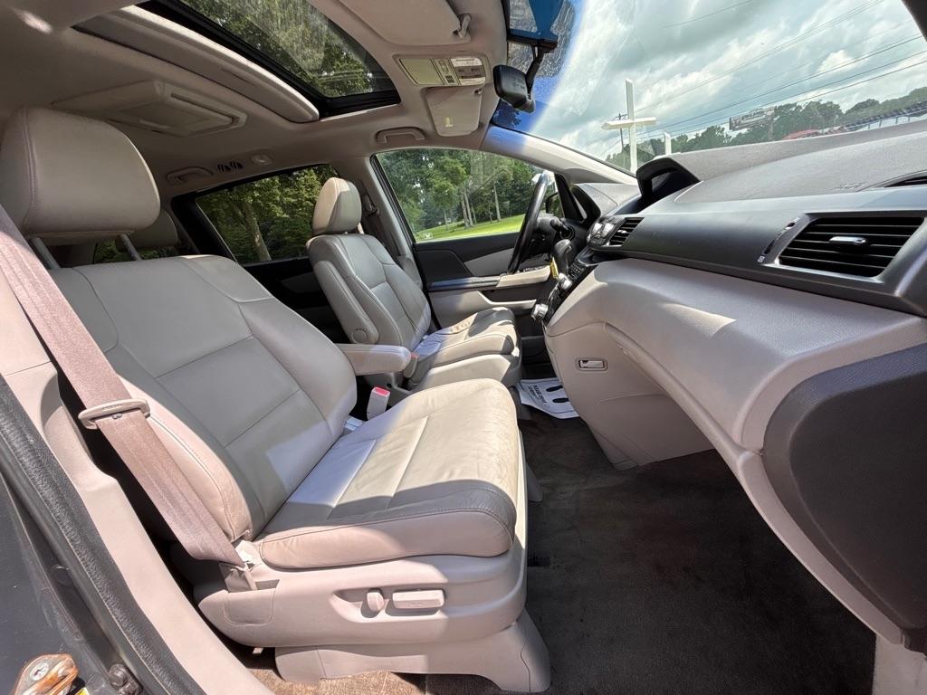 Honda Odyssey Touring 2012