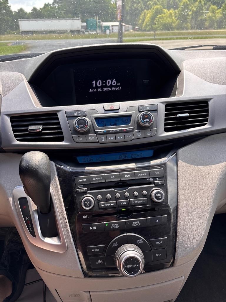 Honda Odyssey Touring 2012