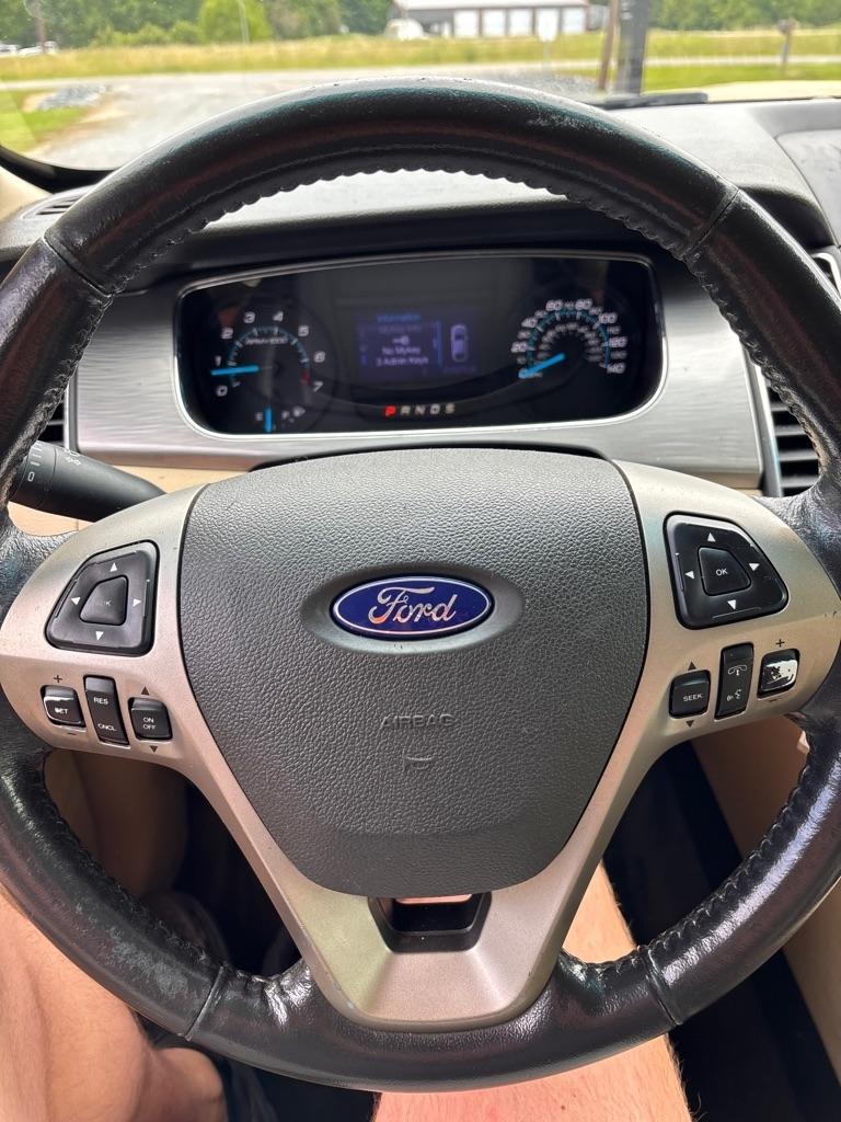 Ford Taurus SEL FWD 2013