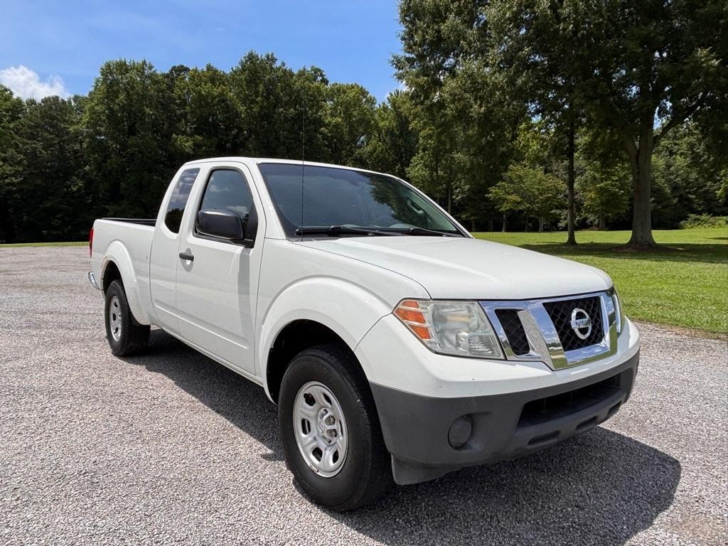 Nissan Frontier S King Cab 5MT 2WD 2014