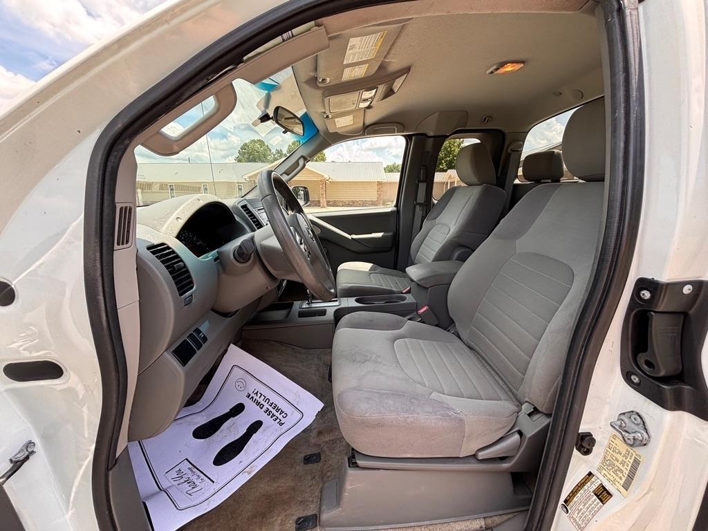 Nissan Frontier S King Cab 5MT 2WD 2014