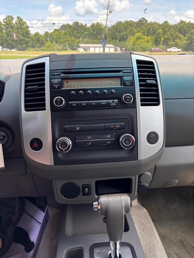 Nissan Frontier S King Cab 5MT 2WD 2014