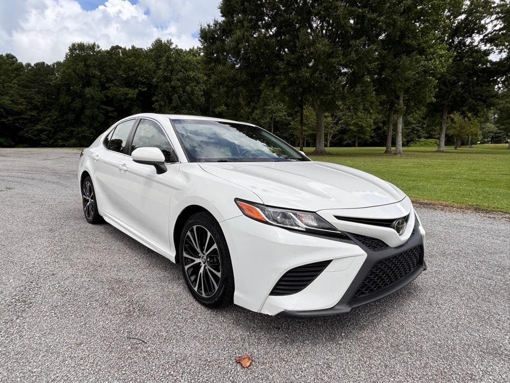 Toyota Camry SE 2018