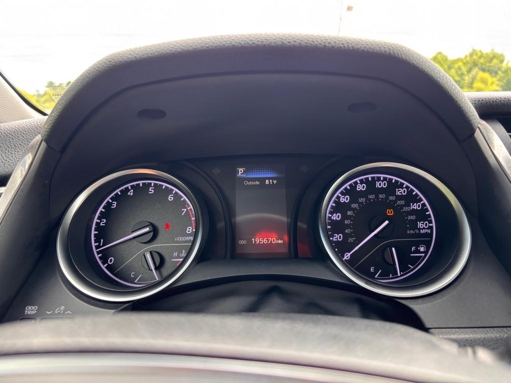 Toyota Camry SE 2018