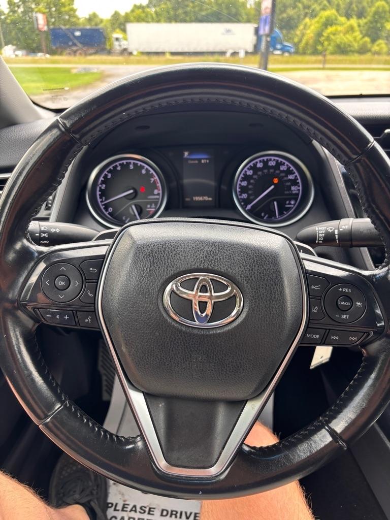 Toyota Camry SE 2018