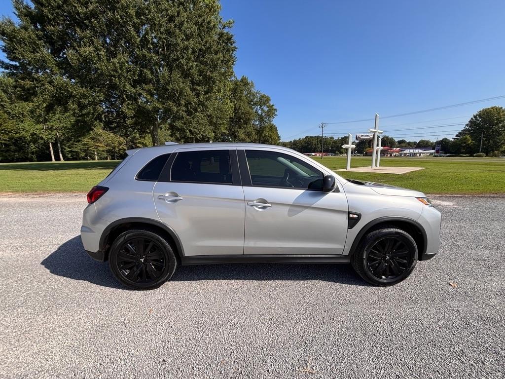 Mitsubishi Outlander Sport 2.0 ES 4WD 2023