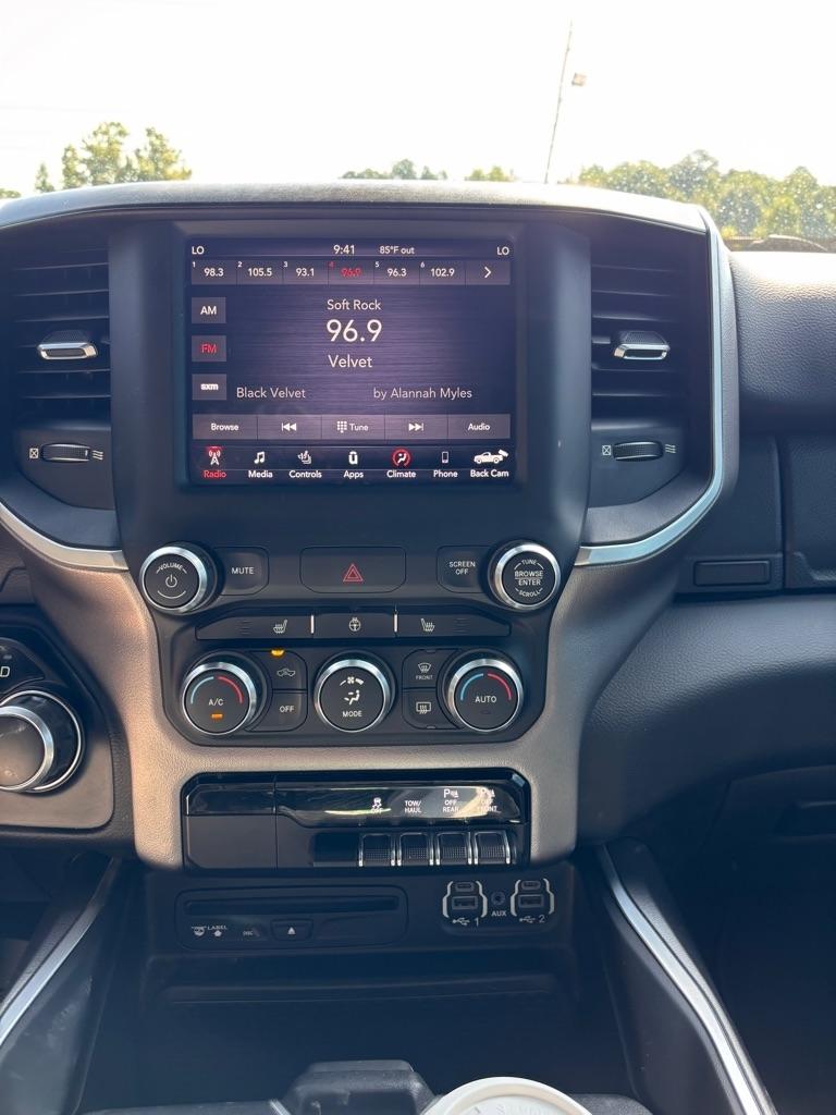 RAM 1500 Big Horn Crew Cab SWB 4WD 2019