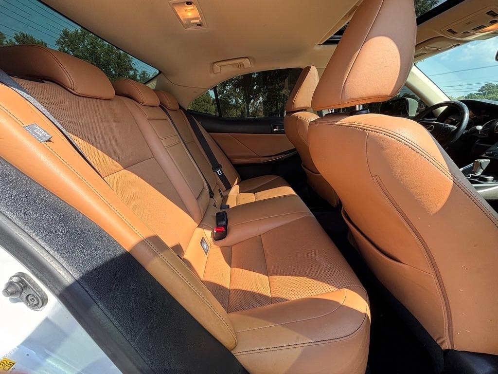Lexus IS 250 RWD 2014
