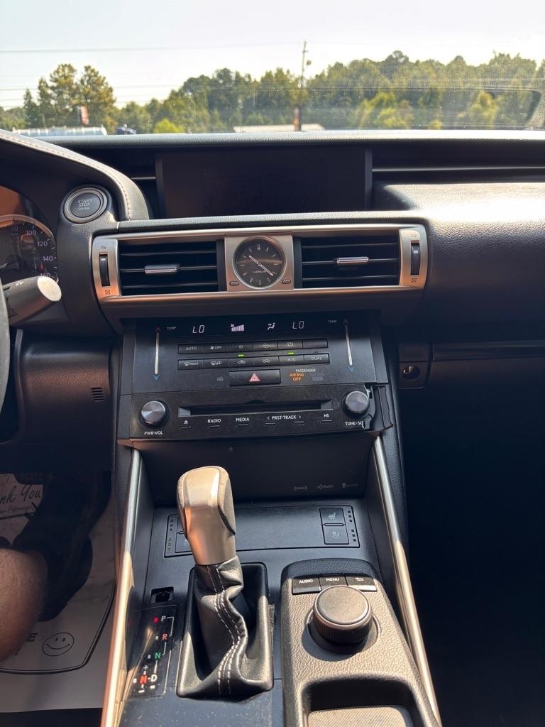 Lexus IS 250 RWD 2014