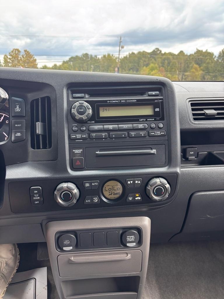 Honda Ridgeline RTS 2012