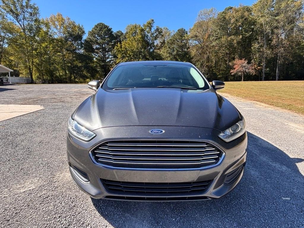 Ford Fusion SE 2016