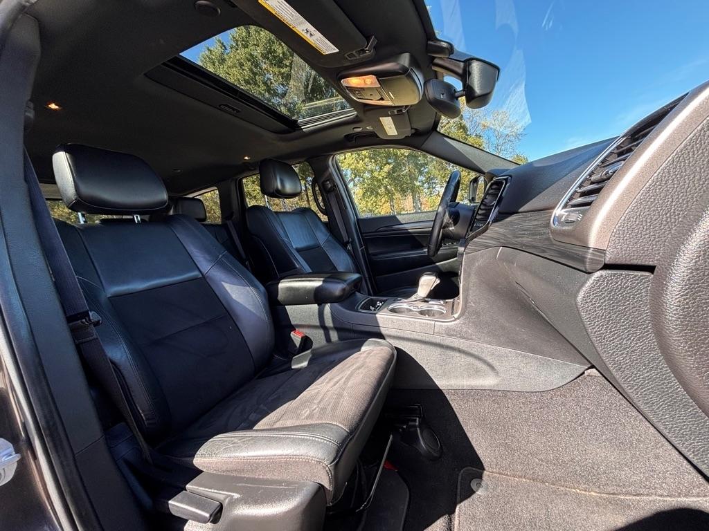 Jeep Grand Cherokee Laredo 2WD 2019