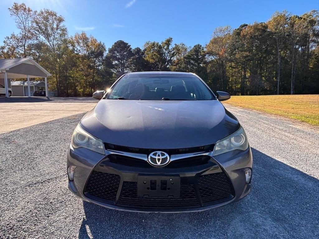 Toyota Camry SE 2015