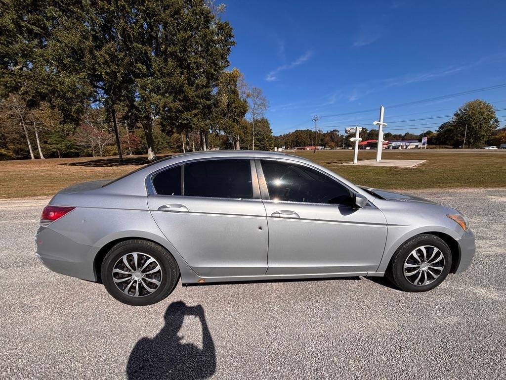 Honda Accord LX sedan AT 2012