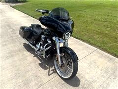 2021 Harley-Davidson FLHX 