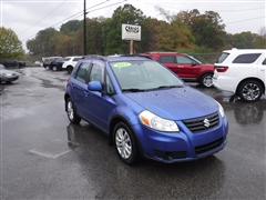 2013 Suzuki SX4  2013 Suzuki SX4