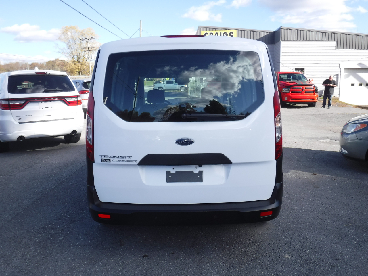 Ford Transit Connect Van XL SWB w/Rear Liftgate 2020 Ford Transit Connect Van XL SWB w/Rear Liftgate 2020