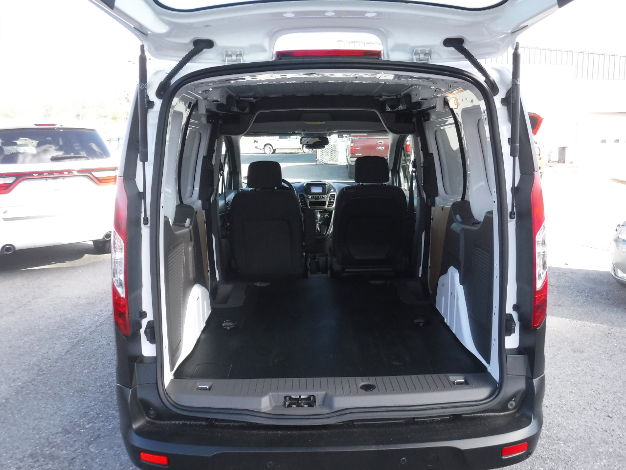Ford Transit Connect Van XL SWB w/Rear Liftgate 2020 Ford Transit Connect Van XL SWB w/Rear Liftgate 2020